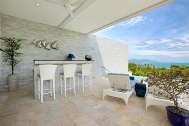 Shades of Blue - Modern Sea View 4 Bed Pool Villa