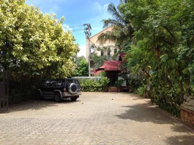 Ban Keaw Villas