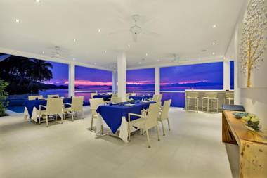 La Perle Luxury Boutique Hotel