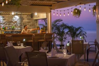 Ban Tai Estate Beachclub Villas