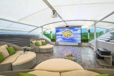 Luxury villa Mojito in a beachfront villa resort