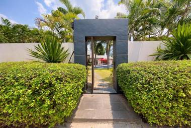 Lipa Talay Neung - Popular 3 Bed Pool Villa
