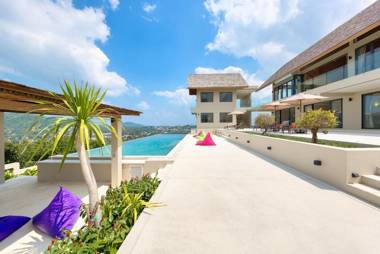 Nojoom Hills - Sea View 6 Bedroom Villa