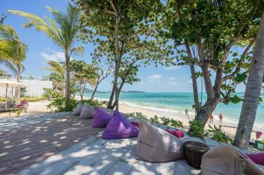 White Sand Samui Resort