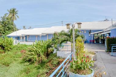 OYO 929 100 Boutique Hotel