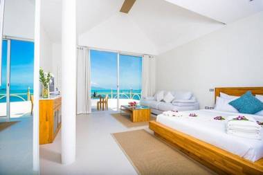 B1 Luxury Beachfront Apartments