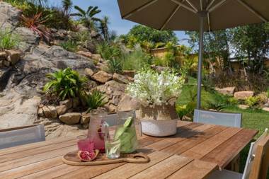 LEMONGRASS POOL VILLA