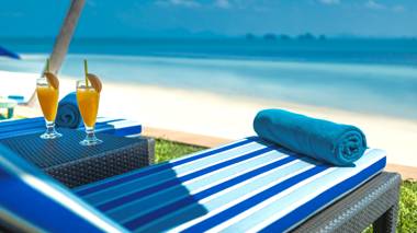 Akatsuki Samui Artisanal Beachfront Villa