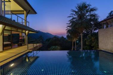 Relaxing Villa Amazing View to Angthon Marine Park