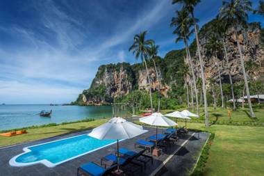 Tinidee Hideaway Tonsai Beach Krabi - SHA Extra Plus