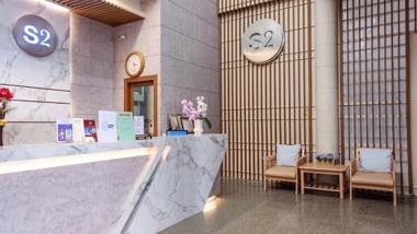 S2 Hotel (SHA Extra Plus)