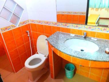 Picnic Sriracha Hotel