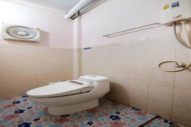 OYO 276 The Resort Chonburi