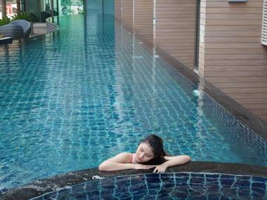 Sonrisa Srirachaที่พักติดทะเล