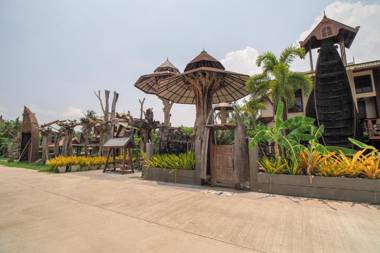 Suankaew Art Cottage