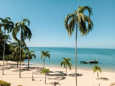 Marinos Beach House มารินอส บีชเฮ้าส์