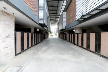 OYO 477 Sriracha Hotel And Spa