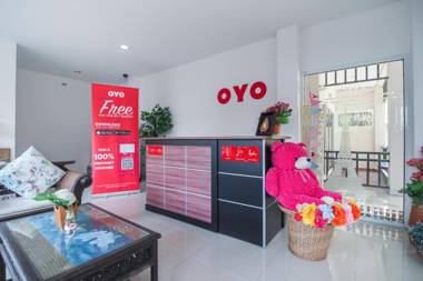 OYO 662 Malee Bunga Hotel