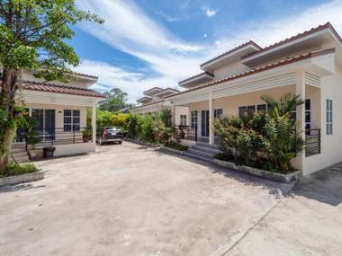 OYO 1048 Home And Garden Resort