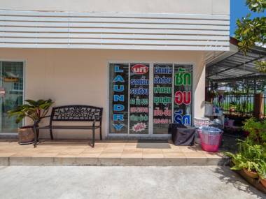 OYO 1048 Home And Garden Resort