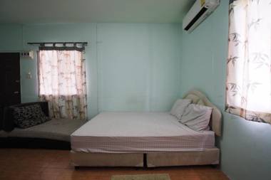 OYO 1063 Kingfha Resort