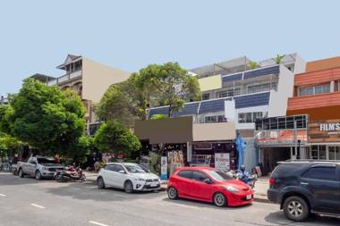 OYO 1152 Hongpak Mint