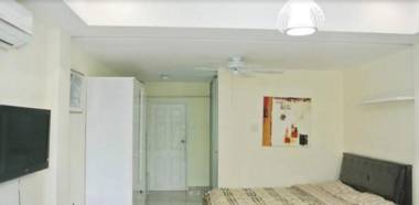 Spanish place F1 R103