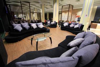 Alvarez Hotel (SHA Extra Plus)