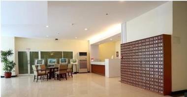 Nice Apartment large pool in nice residence central Patong beach