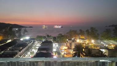 PATONG TOWER SEAVIEW 3 BEDROOMs JACUZZI