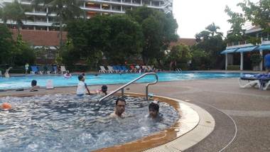 PATONG TOWER ONEs