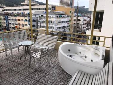 Happy Holidays Hotel