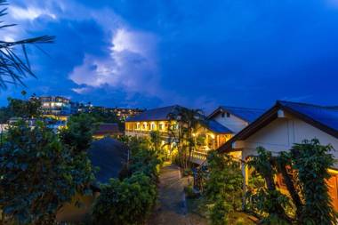 Fantasy Hill Bungalow