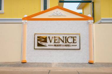 Venice Resort