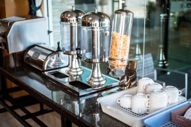 Blue Sky Residence Airport