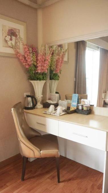 Westgate Residence Hotel