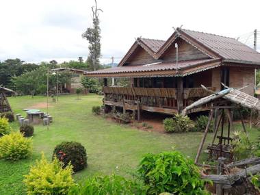 Phu Aram Khao Kho Resort