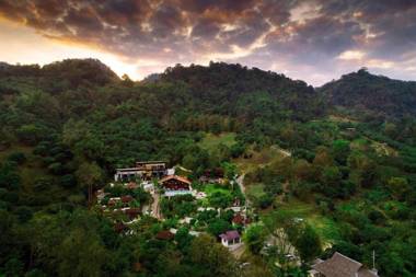 Chantra Khiri Chalet Chiang Mai