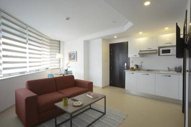 MAIA HOTEL SUITES