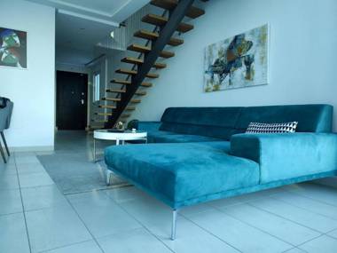 Italian Loft with Jacuzzi