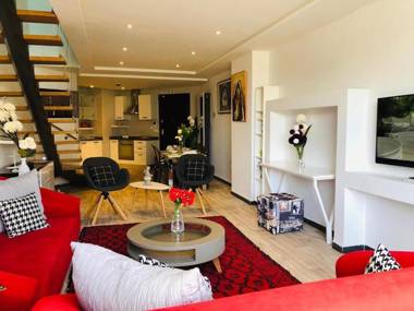 The cherry Loft With jacuzzi