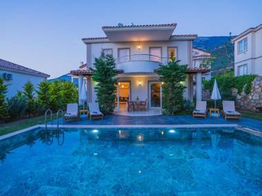 Hanel Life Royale 2 Villa With Private Pool