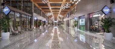 Nirvana Cosmopolitan