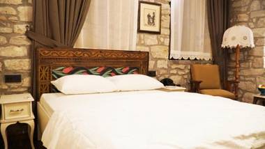 1870's Taş Konak Hotel Cafe&Bakery