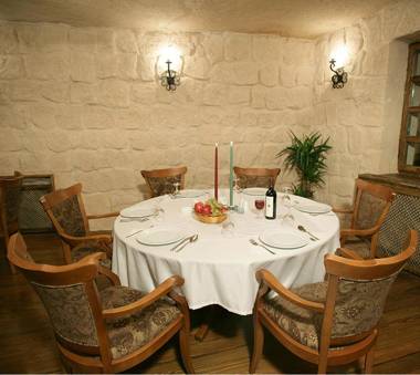 Alfina Cave Hotel-Special Category