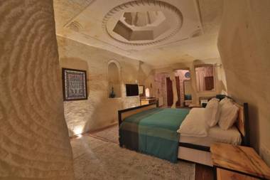 Taru Cave Suites