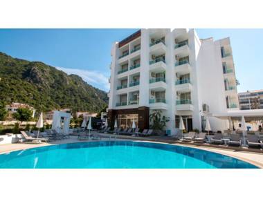 Munamar Beach Residence