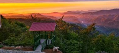 Handüzü Tatil Köyü