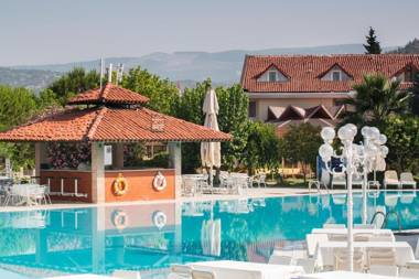 Lycus River Thermal Hotel