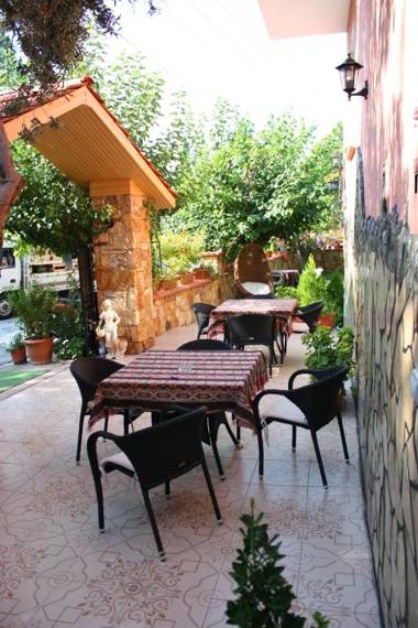 Sinter Terasse House Hotel